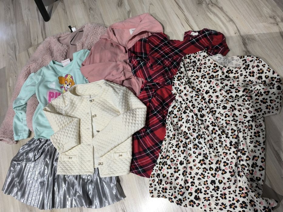 Paka ciuchów 134/140