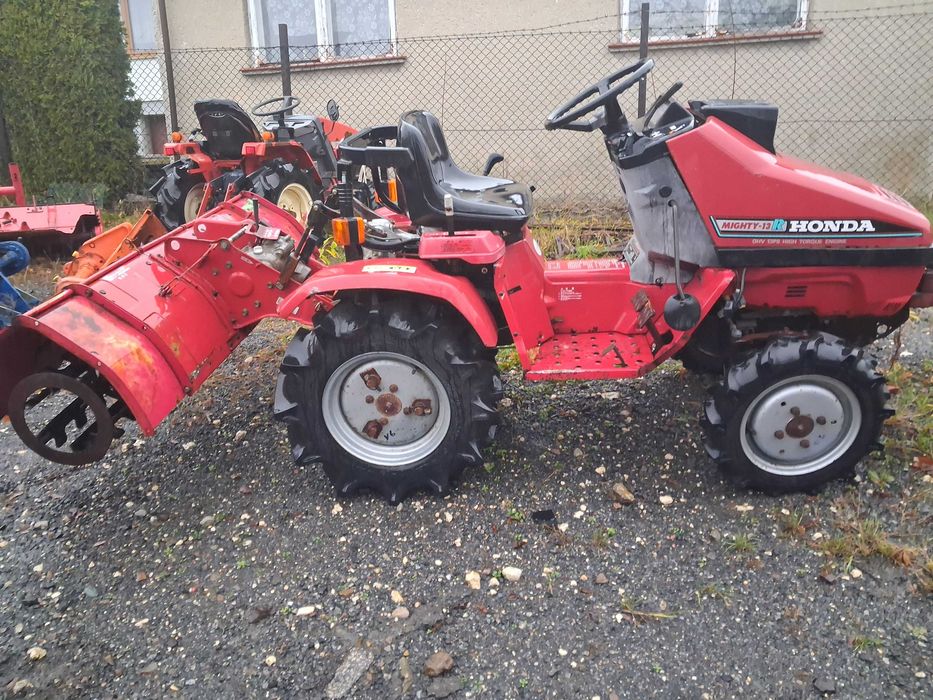 traktor  Honda  4x4