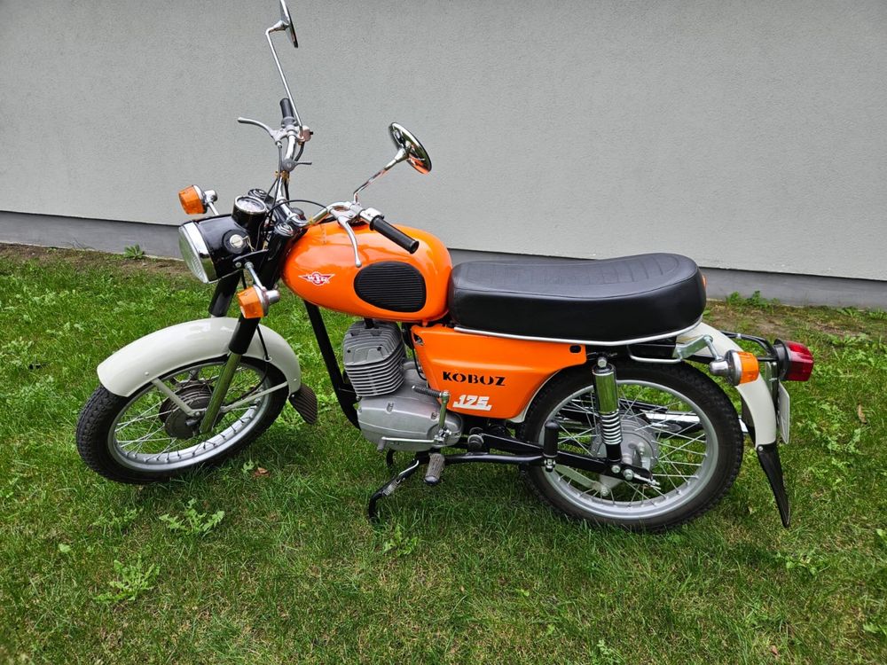 WSK Swidnik M21W2 1978 rok stan kolekcjonerski