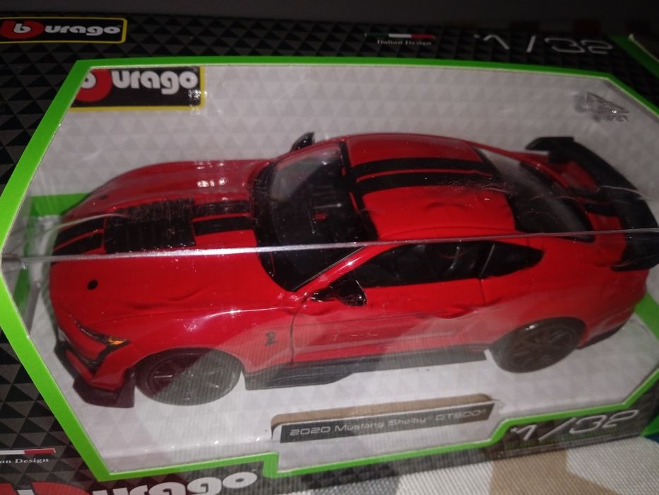 Mustang Shelby Gt500 Burago 1:32