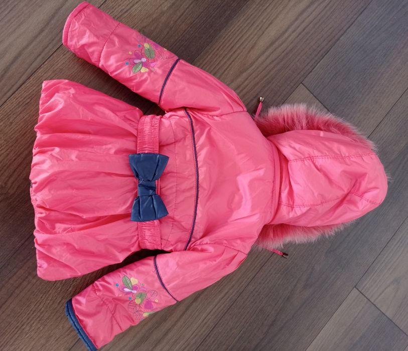 Зимний комбинезон для девочки