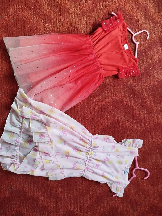 Sukienka rozmiar 110