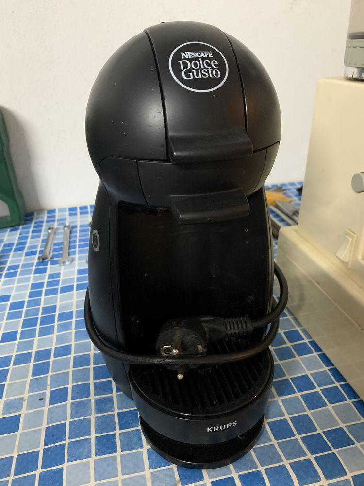 Maquina cafe Nescafé Dolce Gusto