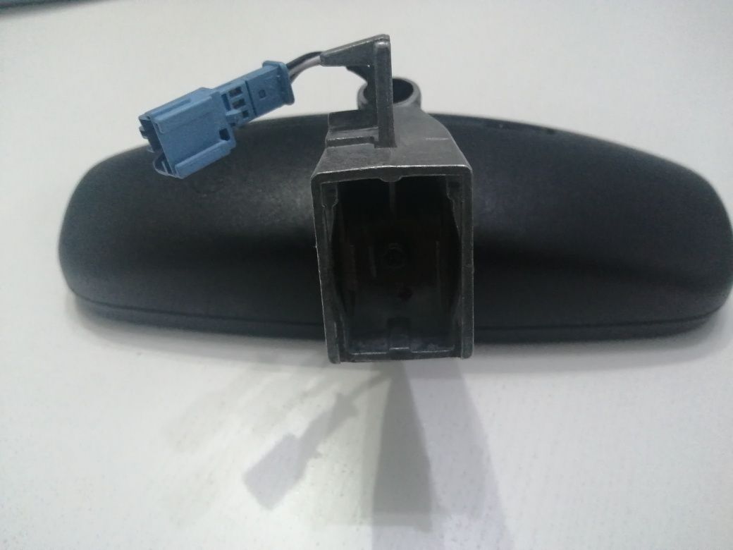 Espelho retrovisor interno viaturas PSA Peageut e Citroën