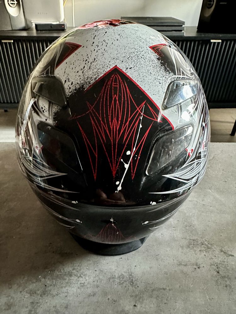 Kask motocyklowy marki Shoei XR 1100 rozm M