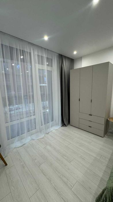 Затишна 1-кімнатна квартира з кухнею-студією в новобудові