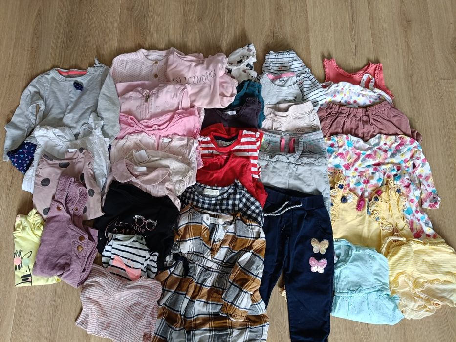 Paka ubrań dla dziewczynki 86/92