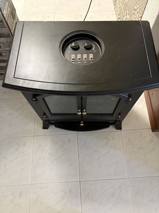 Lareira electrica bonita como nova