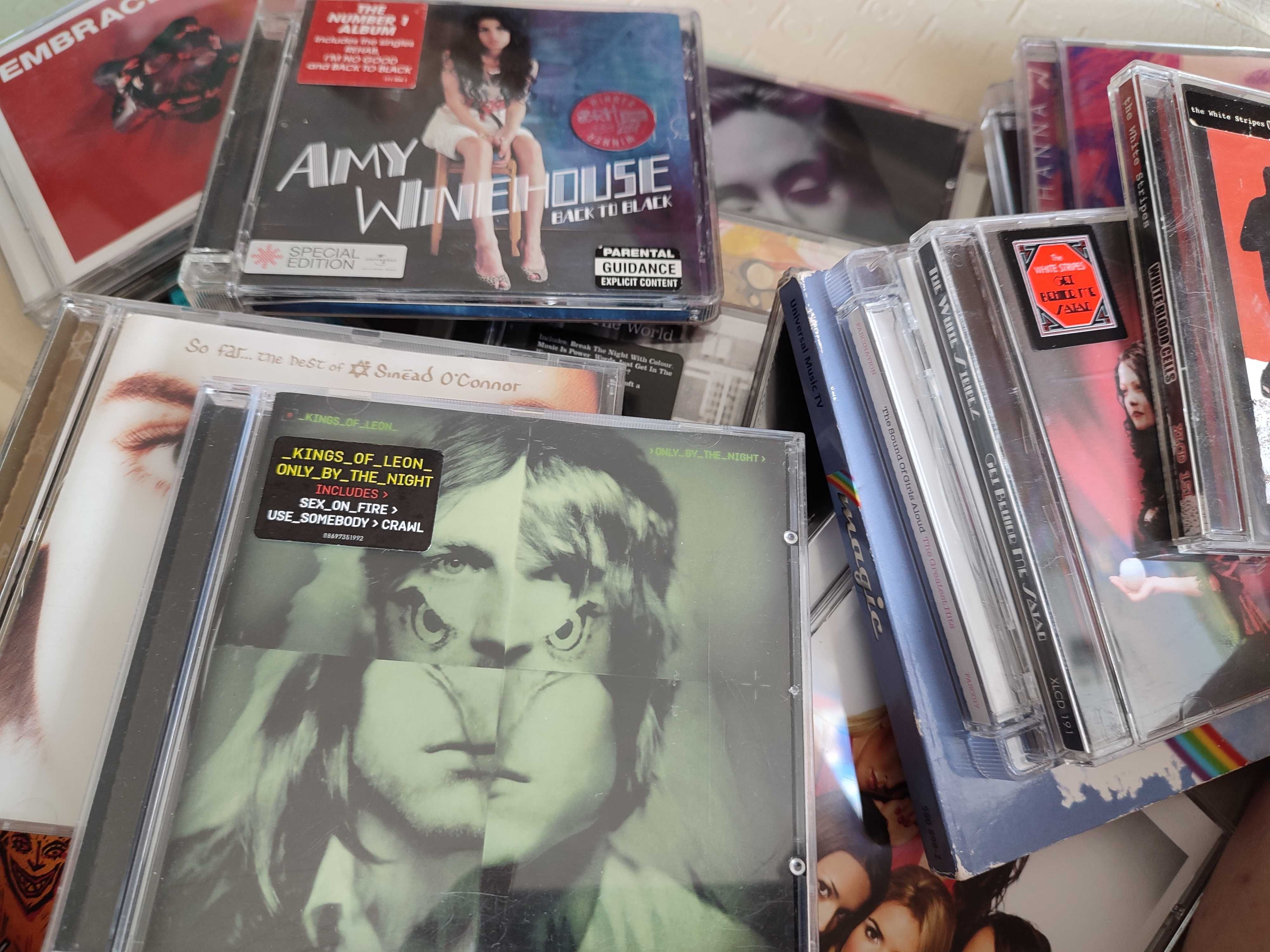 CD / диски / музыка / Nirvana / Rihanna / Amy Winehouse / Adele /Dusty
