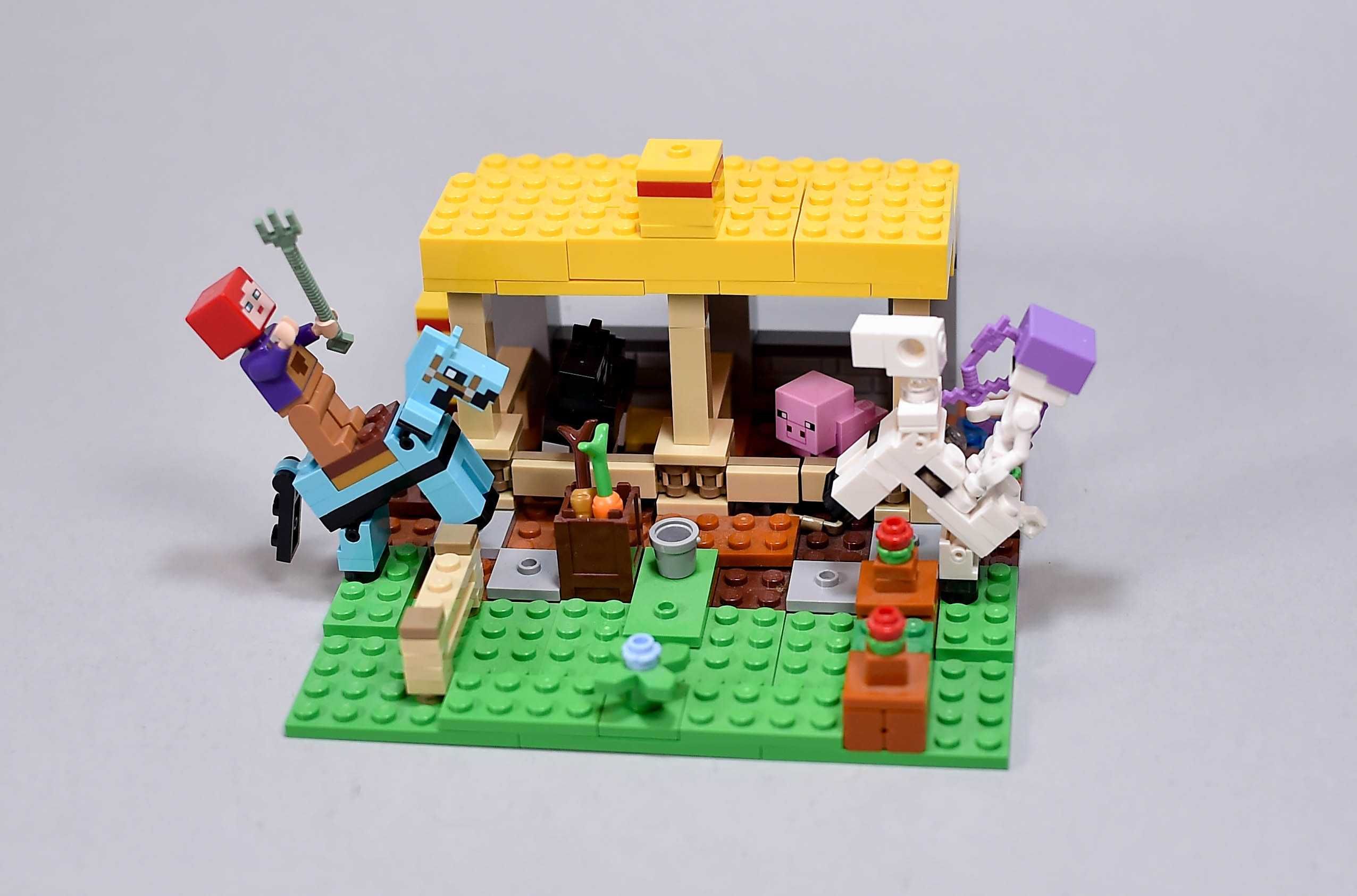 LEGO 21171 Minecraft Stajnia