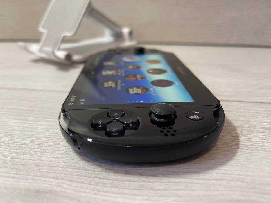 Sony PS VITA Slim 2001 64GB+30Ігор + повний комплект Playstation Vita