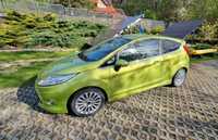 Ford Fiesta 1.25 benzyna gaz , dwa komplety kół. Super kolor.