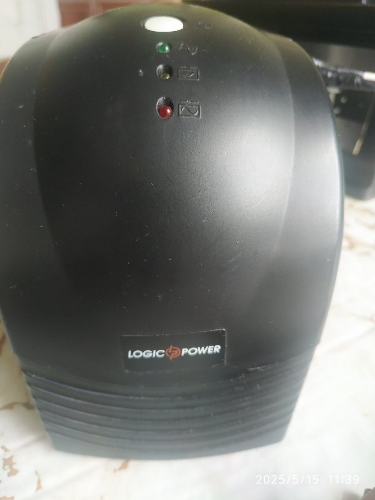 ИБП Безперебойник инвертор .Logic - pover. 650 wt.