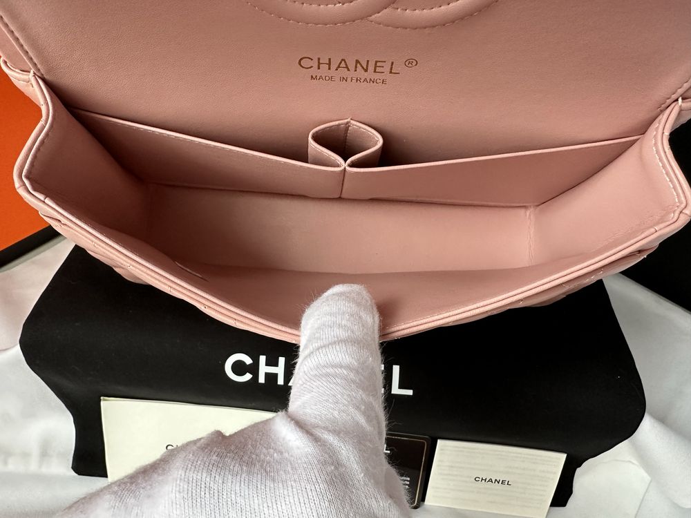 Torebka Flap Bag Chanel Smooth Pink Leather