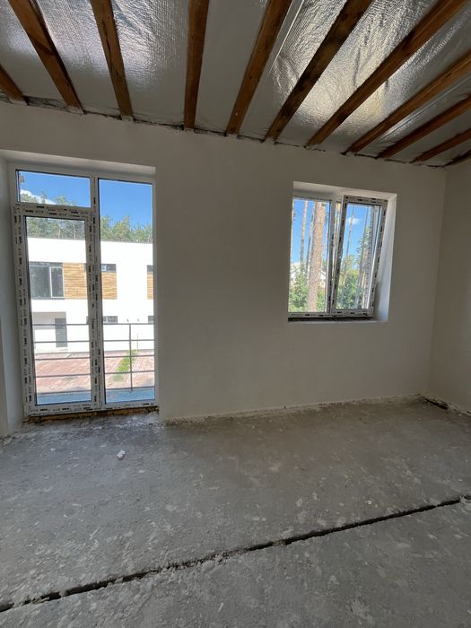 Кутовий таунхаус в Лісовій Бучі