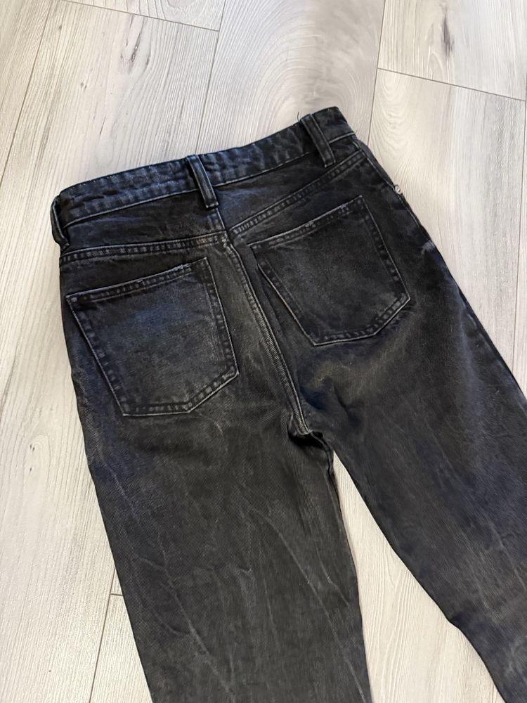 Джинси ZARA кльош чорні XS 34