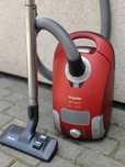 MIELE red soon пилесос з Німеччини
