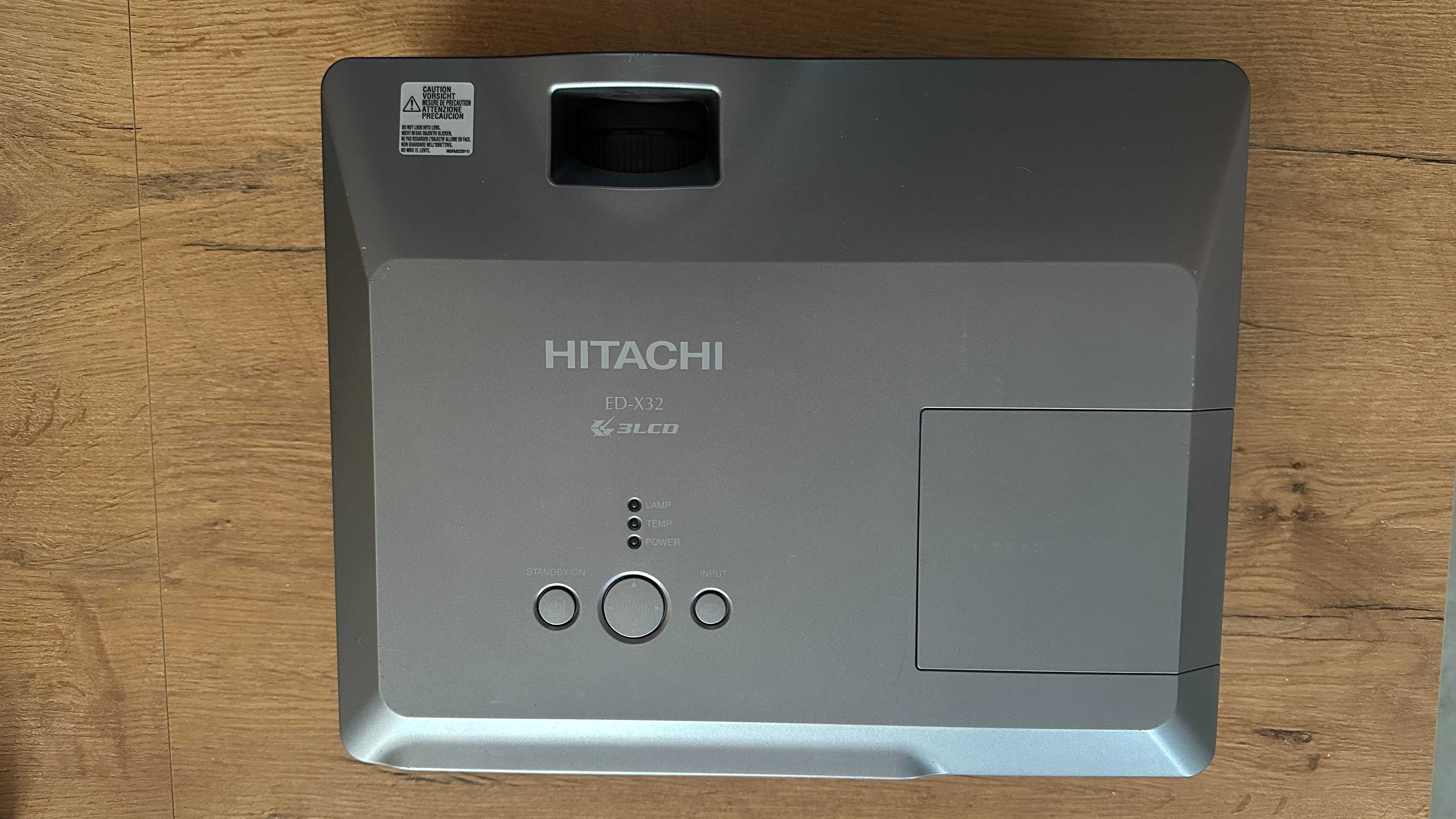 Projektor Rzutnik HITACHI ED-X32 + pilot Logitech Harmony 350