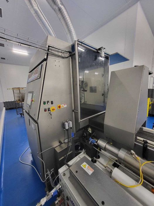 Роботизированнаясистема гидравлической резки кулинарных изделий, м'яса