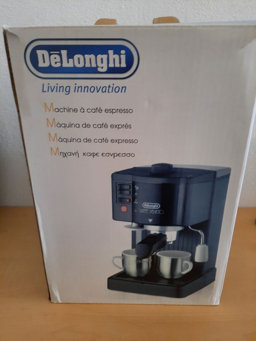 Máquina Cafe Delonghi Veneto