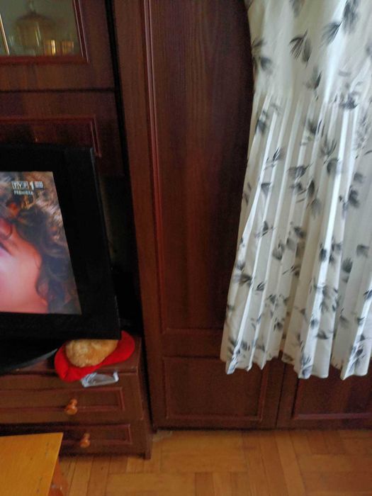 Sprzedam Sukienkę -Biała WE WZORY -bawełniana roz-L