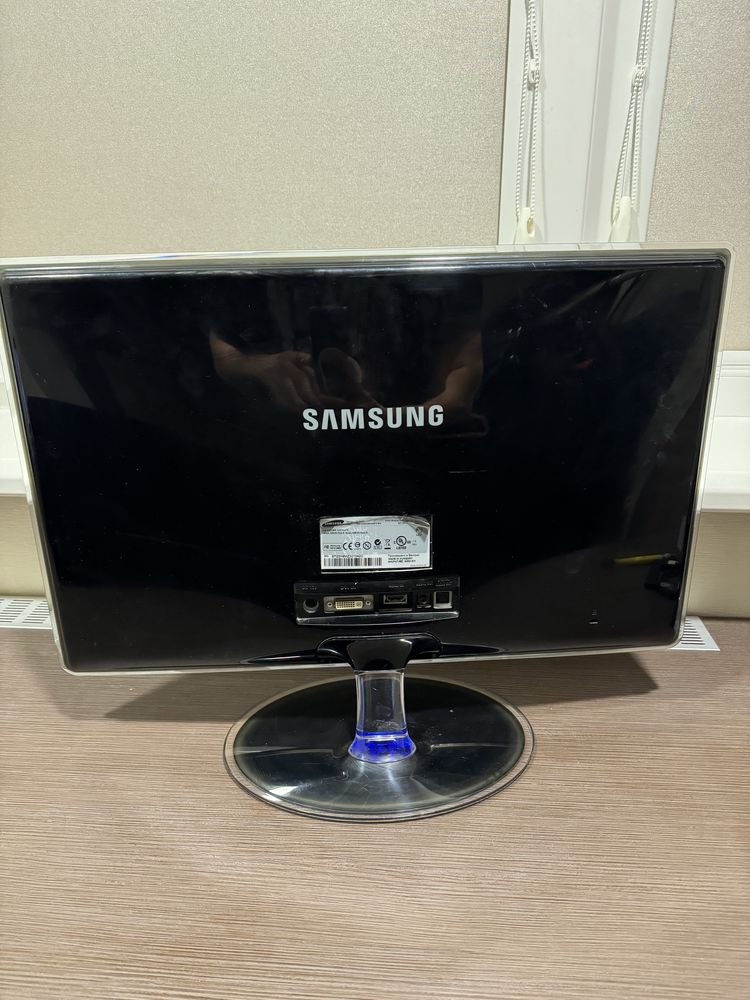 Монитор Samsung SyncMaster PX2370 23"