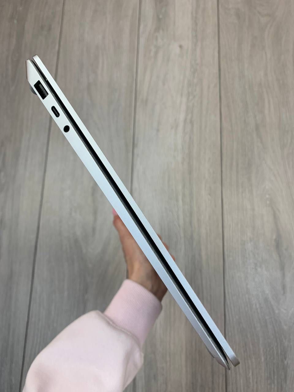 13,5ʼʼ 2k Microsoft Surface 4/ Ryzen 5 4680U/256gb/8gb/DDR5 4266МГц
