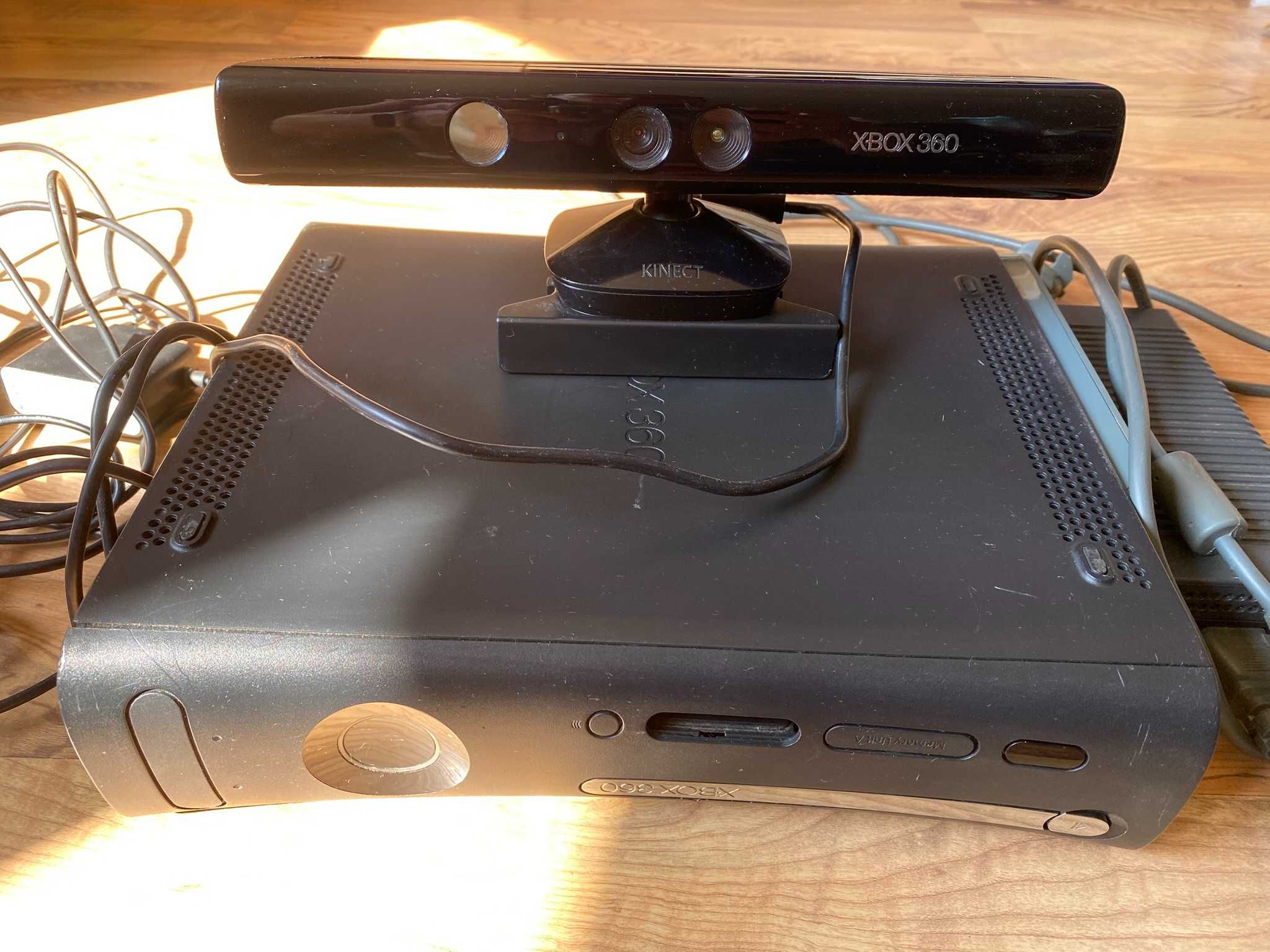 Xbox 360 + Kinect + 4 pady + 6 oryginalnych gier + RGH + FSD 3
