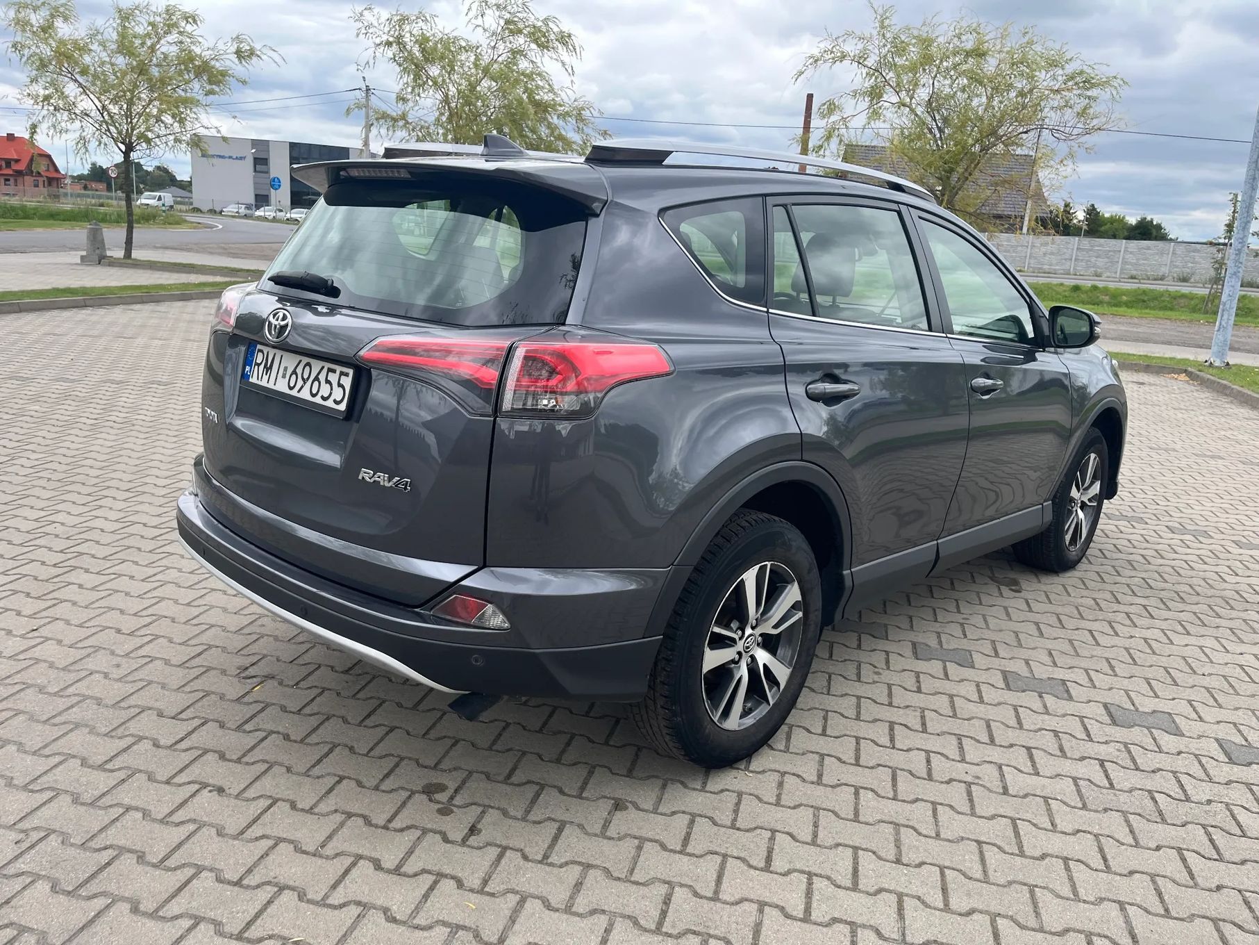 Toyota RAV4 Piekna i ekonomiczna