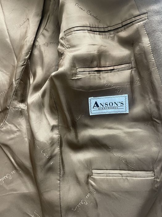 Продаю піджак Pierre Cardin