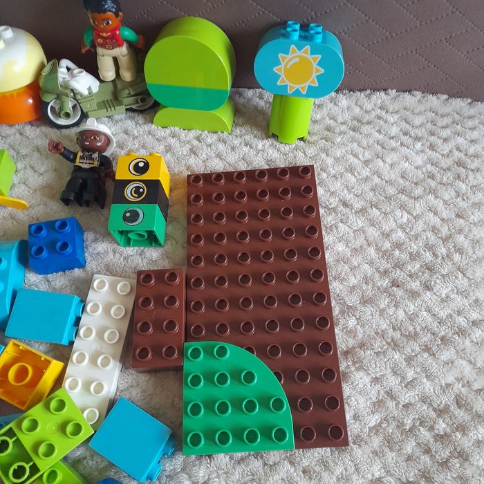 Lego duplo оригінал 2 набори + відерце з кубиками