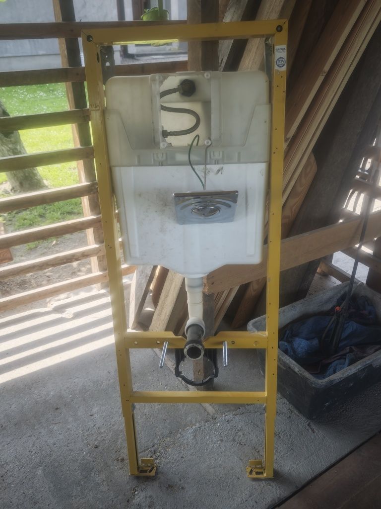 Misa wc Roca ze stelażem