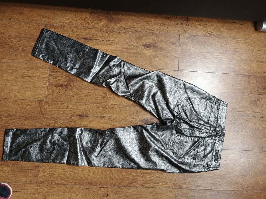 Spodnie Ala skóra węża