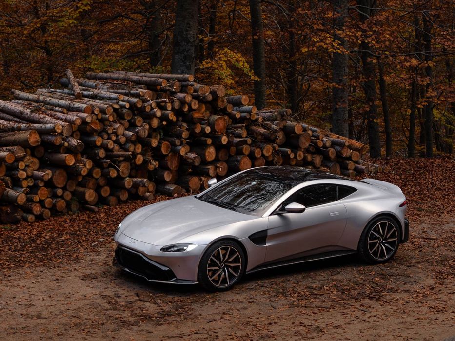 Aston Martin Vantage Aston Martin Vantage CEO Edition, bezwypadkowy