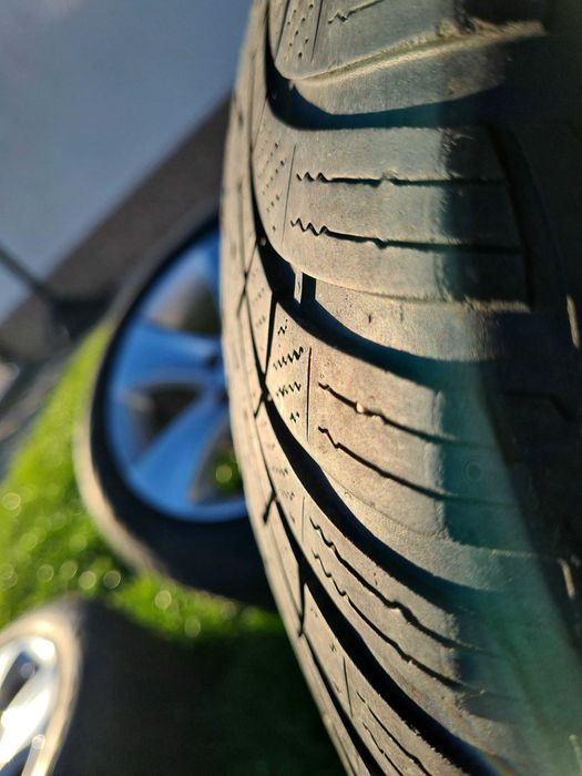 16" Koła zimowe oryginalne grupa VAG - kupione w ASO Skoda