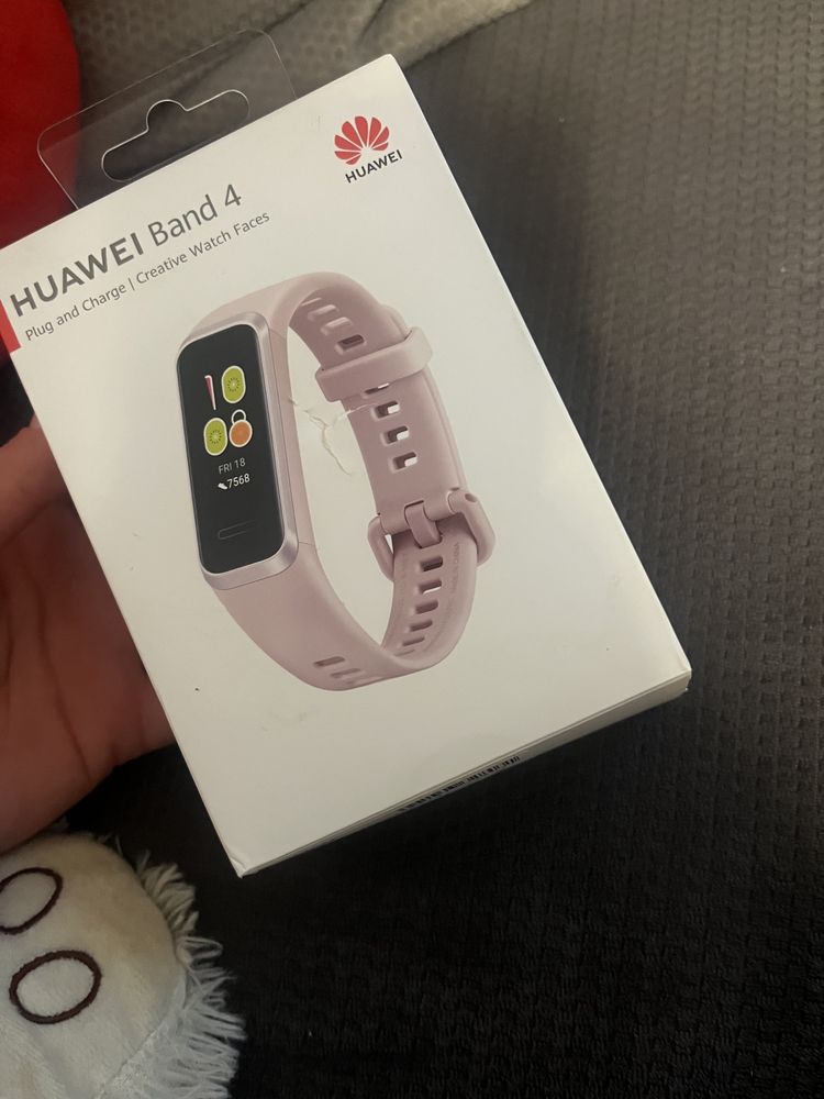 Huawei band 4 różowy