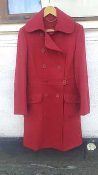 Нове жіноче пальто