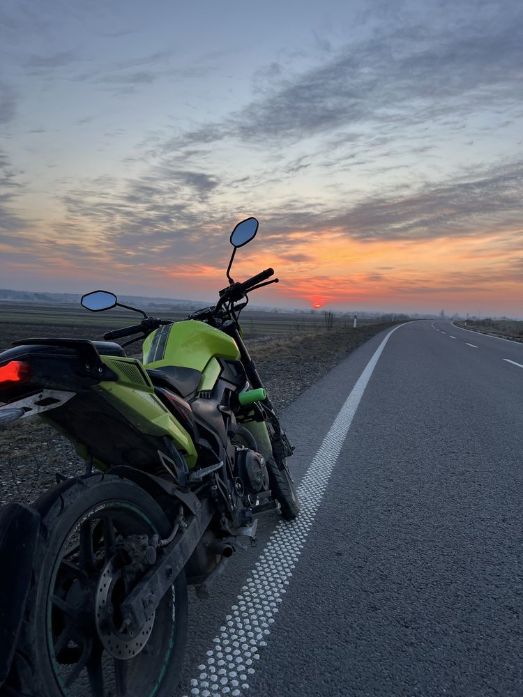 Продається SR 200 дуже хороший стан