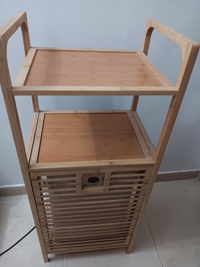 Cesto de roupa suja Bamboo com prateleira
