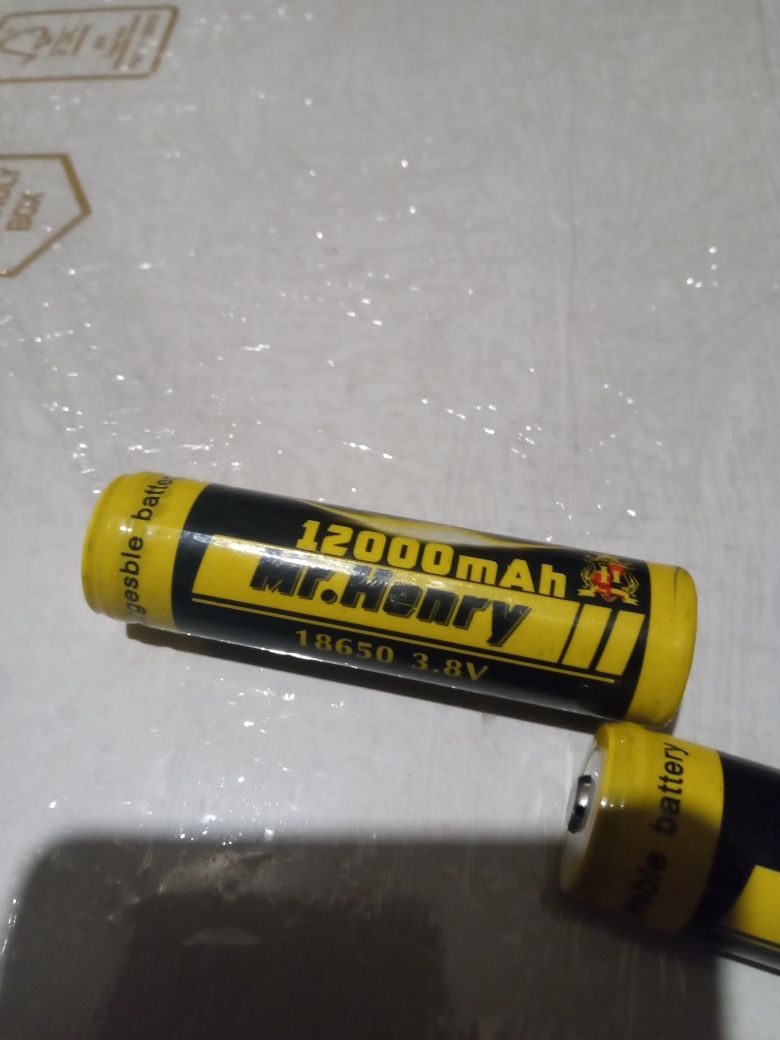Baterie 1200 mah mr henry 18650 3.8 v