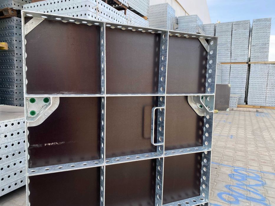 Szalunki ścienne Bautekk kompatybilne z Tekko fundamenty płyty ściągi