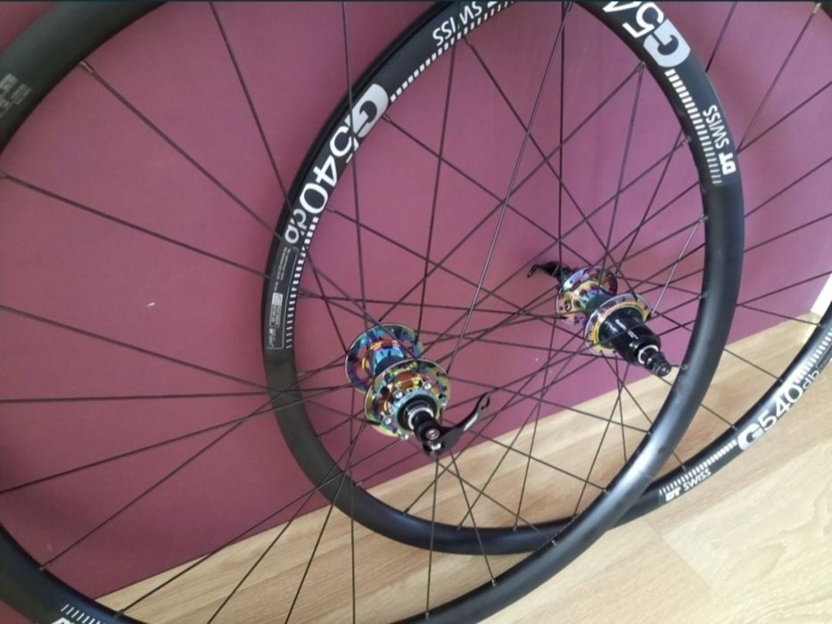 Nowe koła 28 29 dt swiss hassns  gravel przełaj maszynowe łożyska