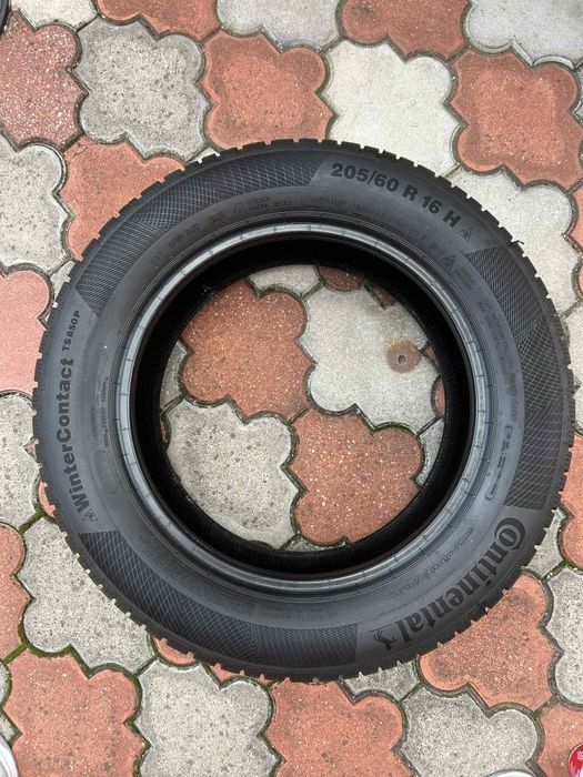 Continental Opony zimowe 205/60/16