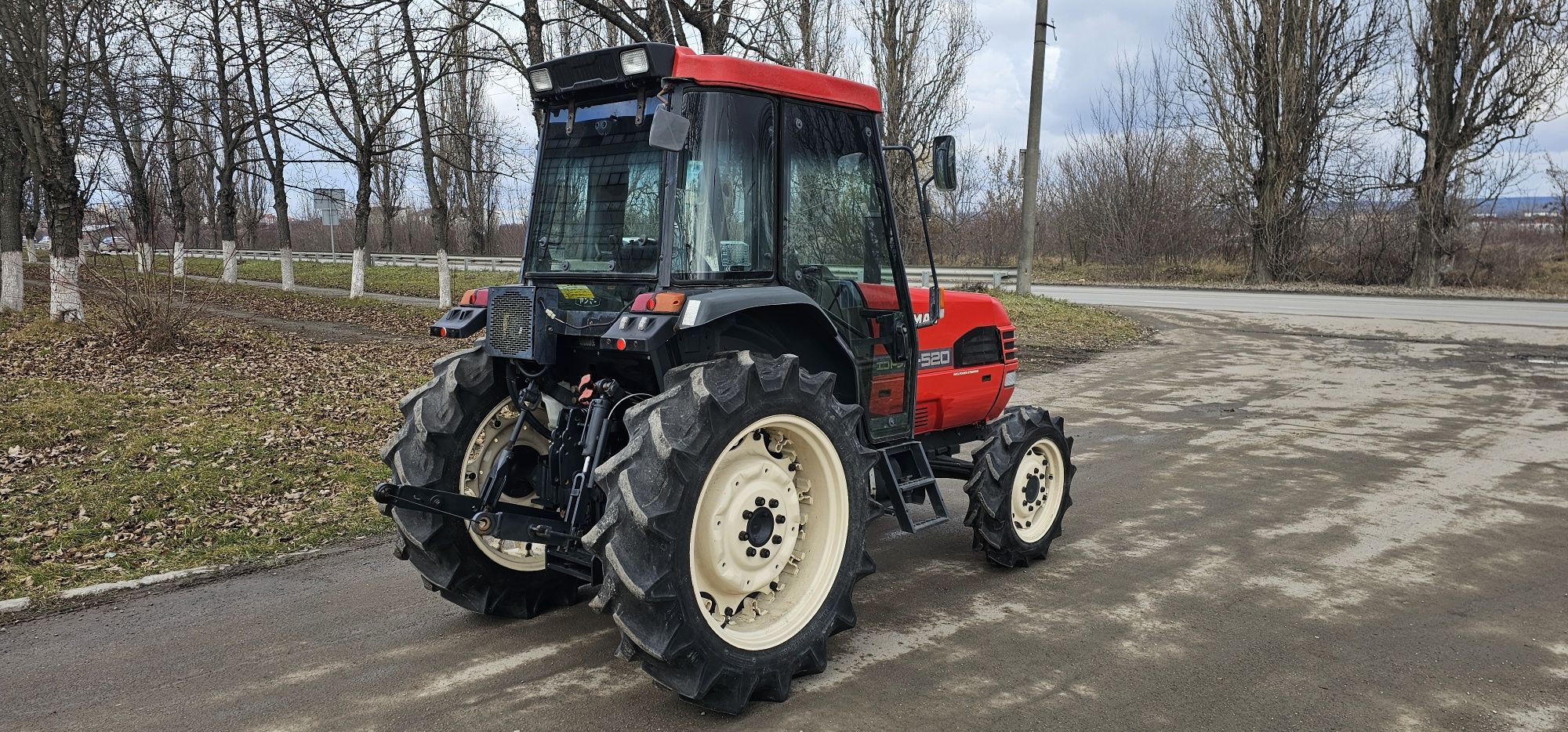 Японський Трактор мінітрактор Japan Yanmar AF520