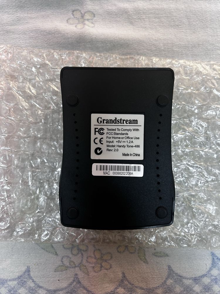 Adaptador VoIP analógico Grandstream HandyTone 486 2FXS (plugue UE)