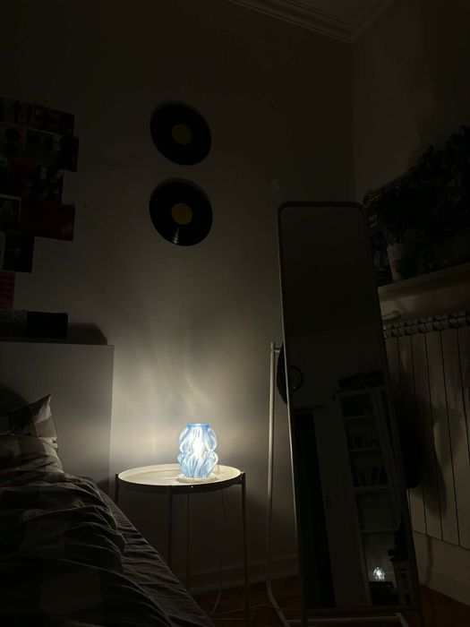 Lamp organic shape scandi style