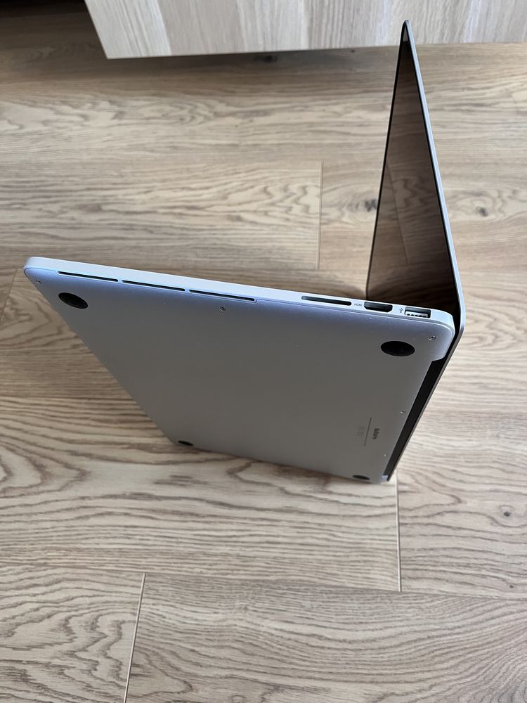 MacBook Pro 15” mid 2015