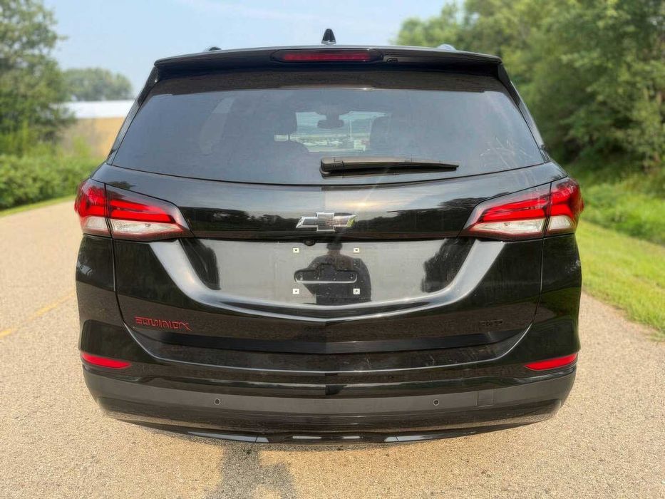 Chevrolet Equinox      2024
