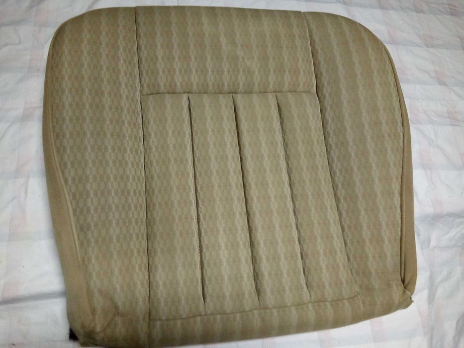 Mercedes 124 Fotel siedzisko Krem beż Cremabeige IDEALNY !