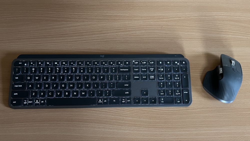 Klawiatura Logitech MX Keys i myszka MX Master 3S - stan idealny